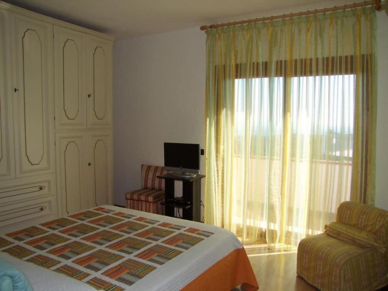 Villasoledad Appartamenti Per Vacanze Каполивери Екстериор снимка
